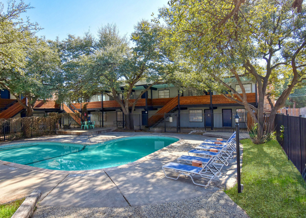Community pool